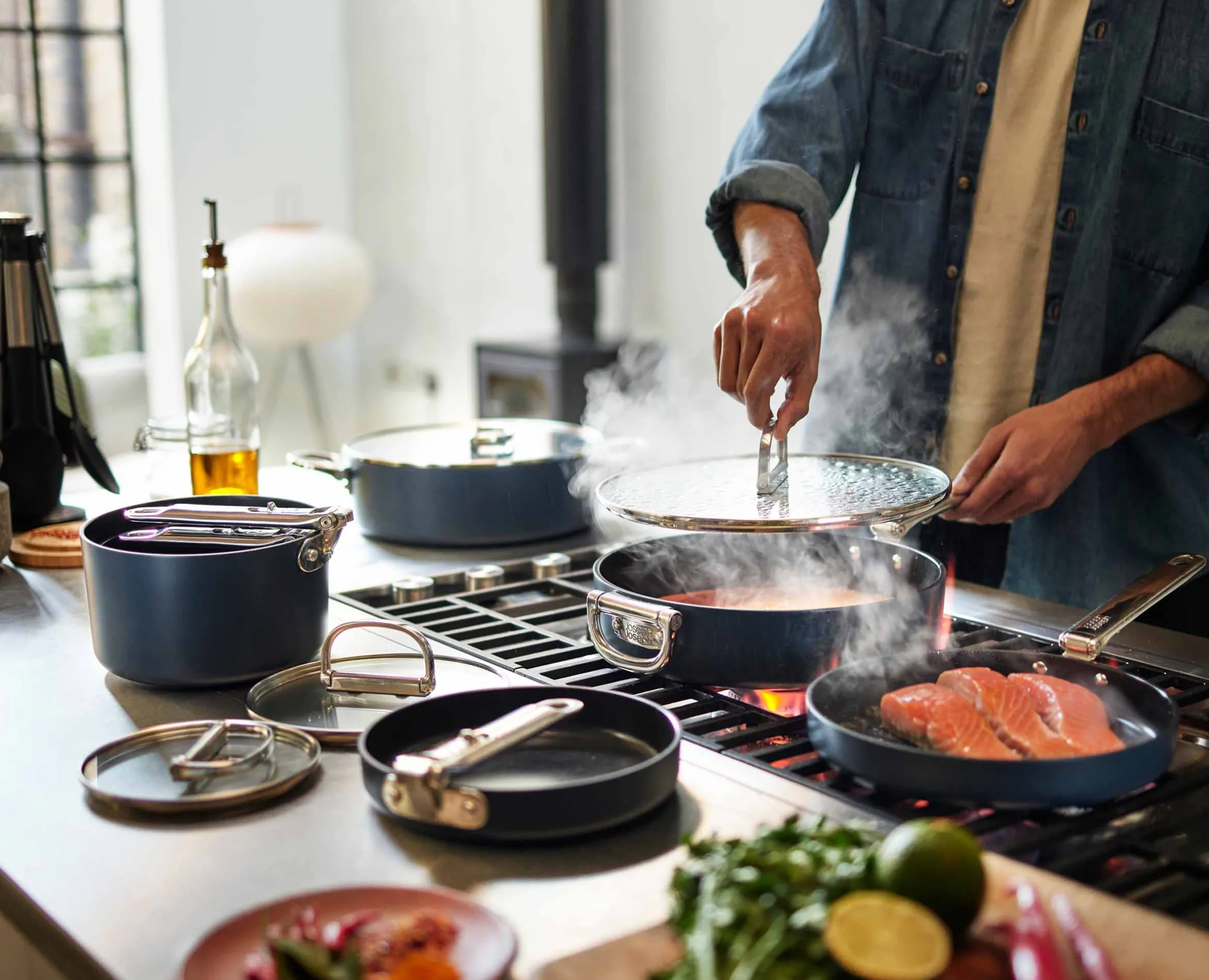 Batterie de cuisine Space antiadhésive en céramique 6 pièces bleue poignée pliante