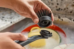 Brosse à Vaisselle avec Tête de Rechange SinkTech™