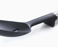 Carrousel de 5 ustensiles en silicone Elevate™