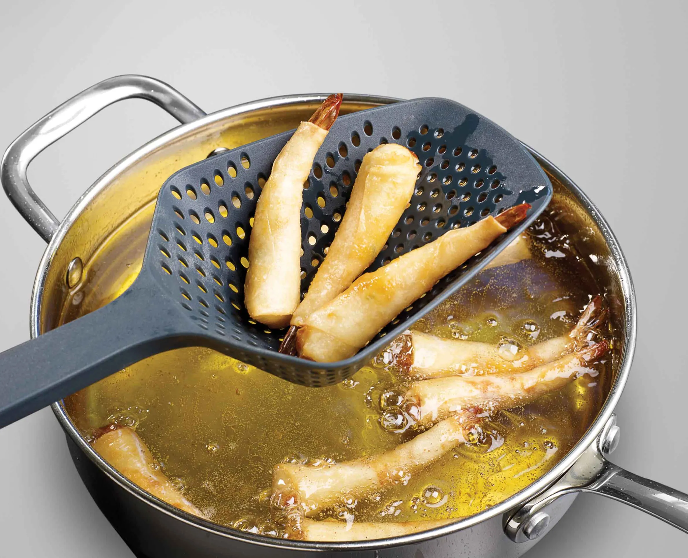 Cuillère Passoire en Gris Scoop™ Plus