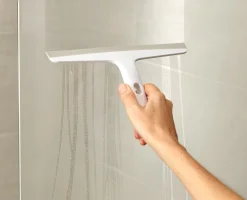 Lot de 2 Raclettes de Douche Grises Claires avec Crochet EasyStore™