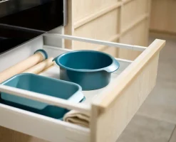 Moule à gâteau rond antiadhésif bleu Nest™ Bake, 20 cm