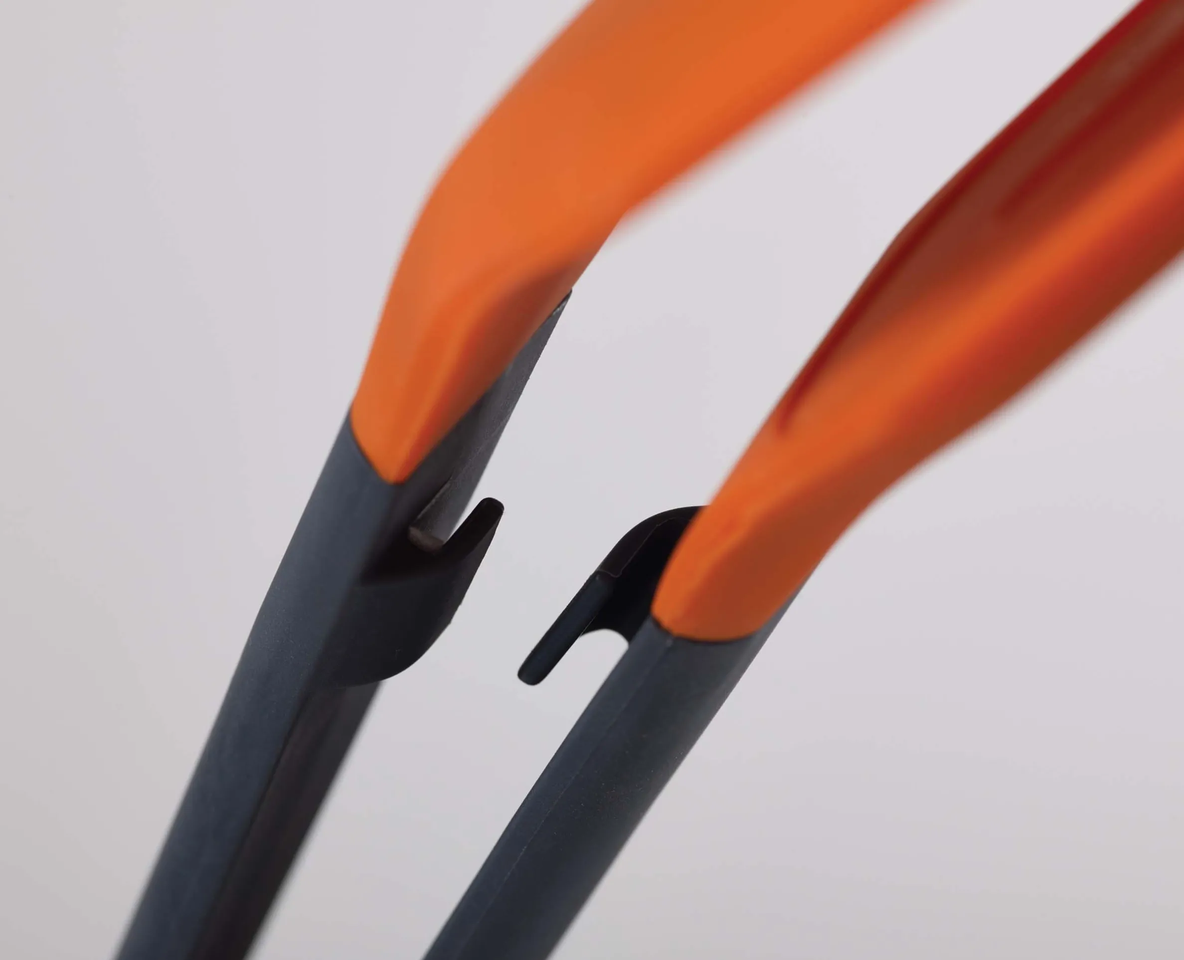 Pince Spatule Classique et à Retourner 2-en-1