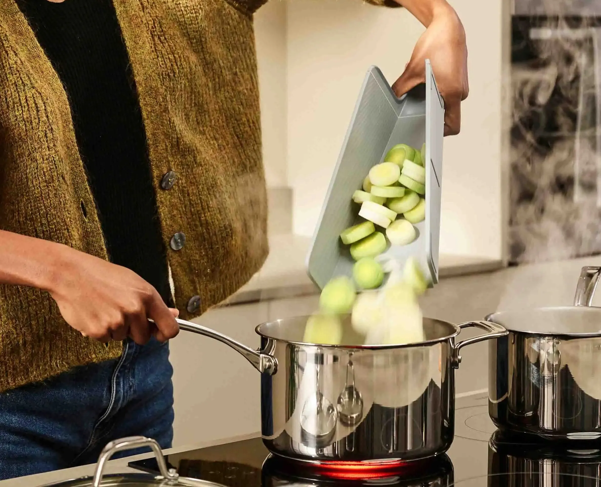 Planche à Découper Pliante Bleu Chop2Pot™ Plus