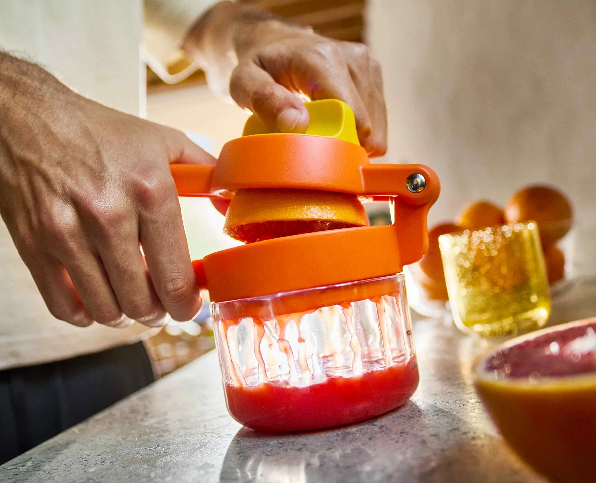 Presse-agrumes avec Verre Doseur JuiceMax™ Plus