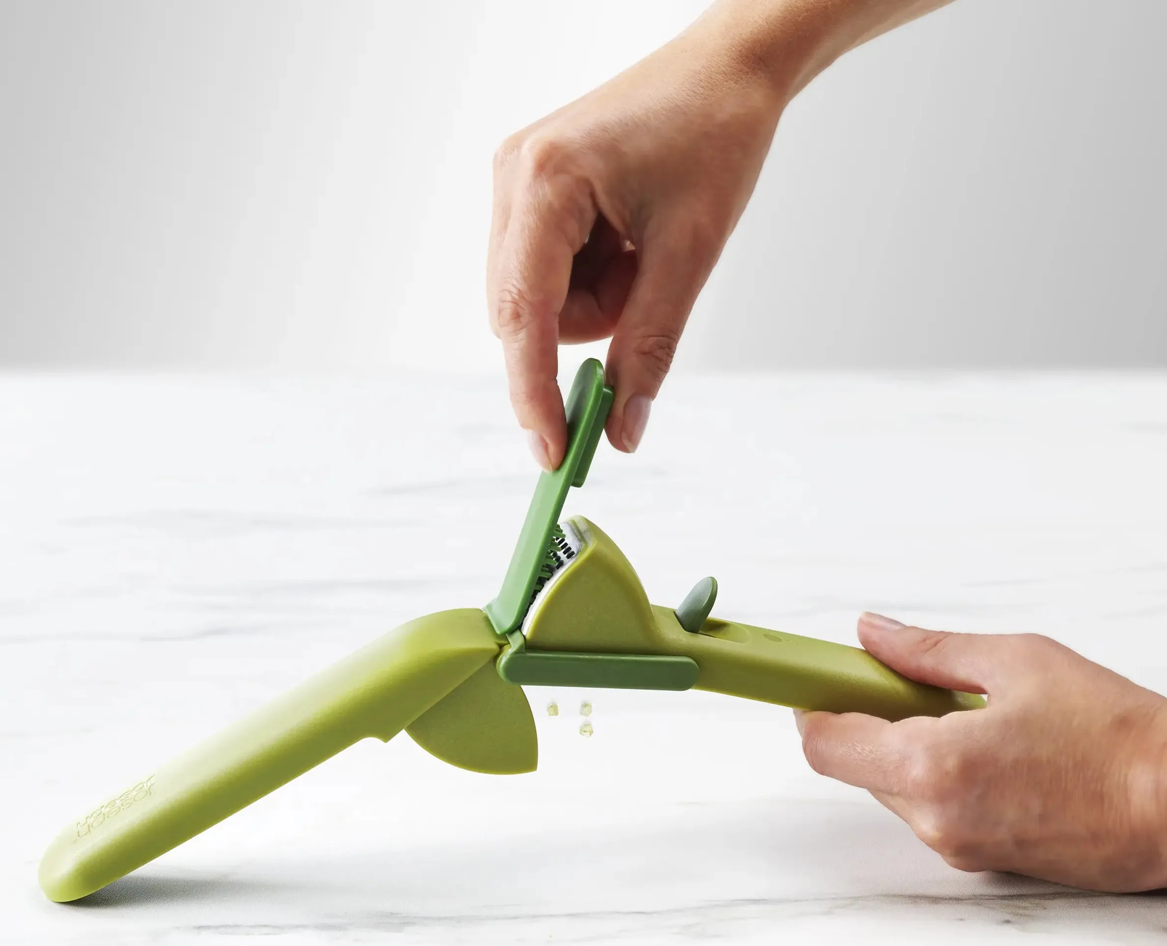 Presse-ail Facile à Nettoyer Vert CleanForce™