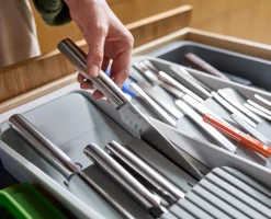 Range-Couverts et Couteaux Extensible et Étagé Drawerstore™