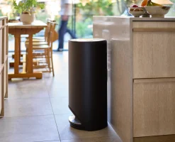 Set De Démarrage Arc™ 30L Pour Poubelle À Pédale Noire Mate, Ouverture Facile