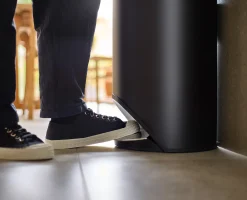 Set De Démarrage Arc™ 30L Pour Poubelle À Pédale Noire Mate, Ouverture Facile