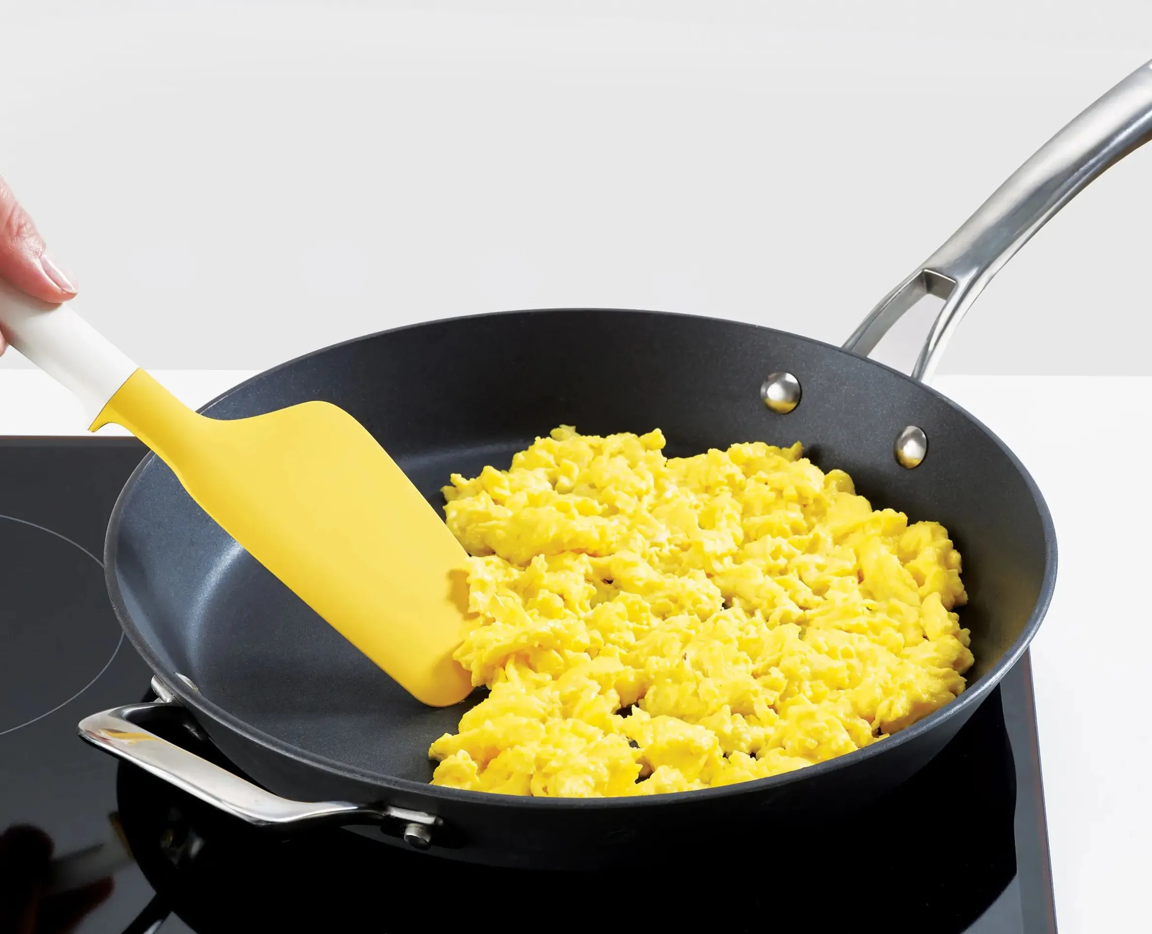 Spatule à Œuf Multifonction en Silicone Jaune Elevate™